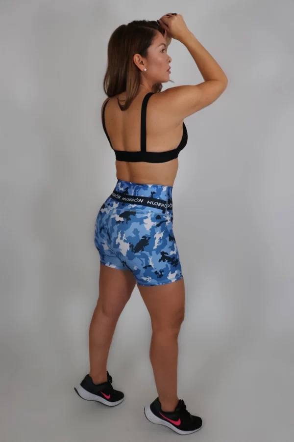 Short Azul estampado